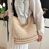 Borsa Tote Traforata Una Borsa da Donna Casual di Grande Capacità Stile Vacanza Monospalla