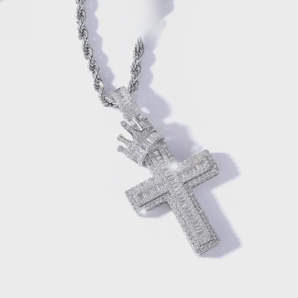 Europäischer und amerikanischer Kronenkreuz Zirkon Anhänger: Retro Hip-Hop Schmuck für Männer und Frauen