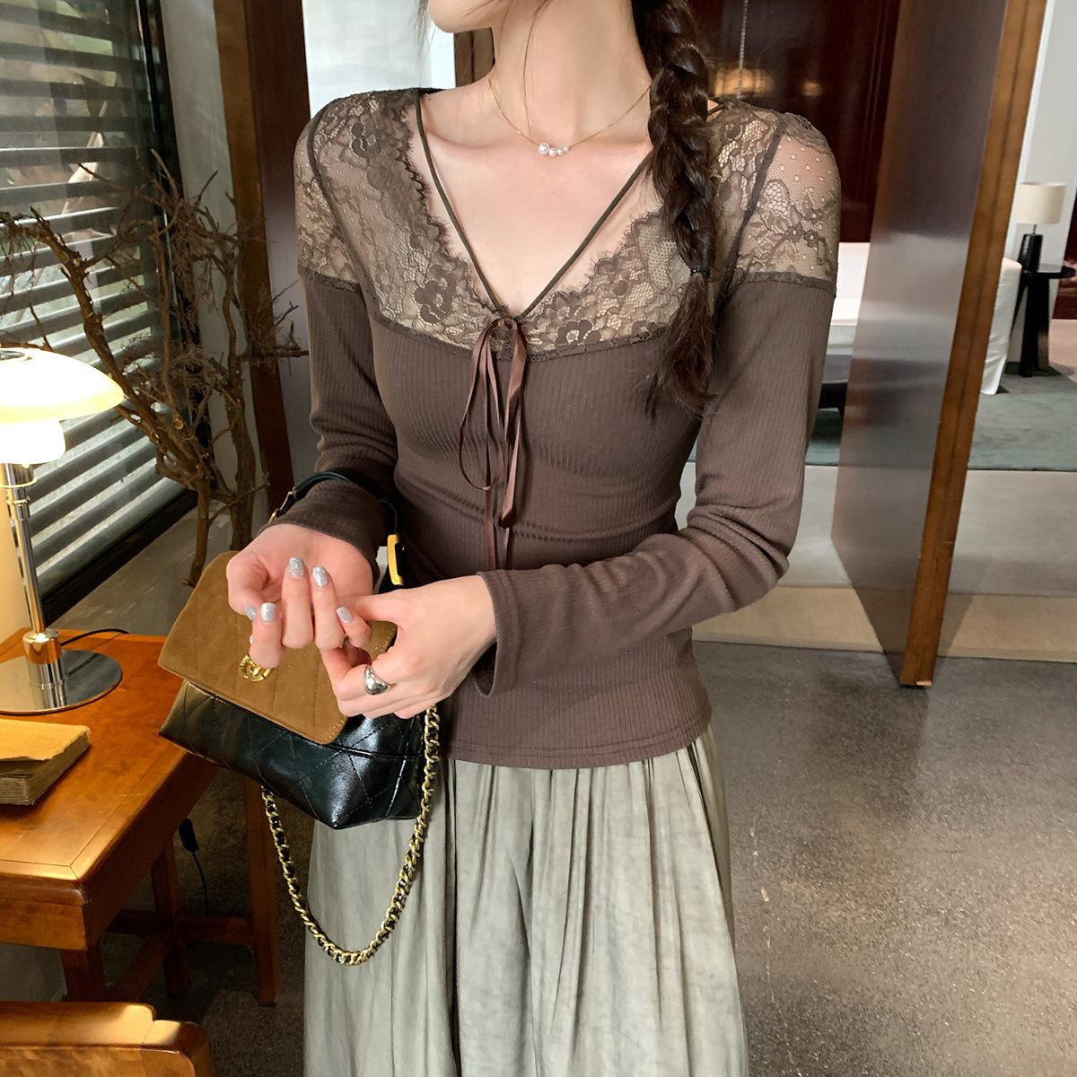 Korean V-Neck Lace-Up Long Sleeve Lace Patchwork Top for Women - Autumn 2025 Edition Small кофейный