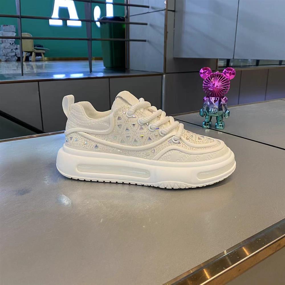 

Новинка 2024 года, дизайнерские мужские туфли со стразами, повседневные мокасины в стиле рок, хип-хоп, спортивные кроссовки для ходьбы, Zapatos Hombre 38 белый