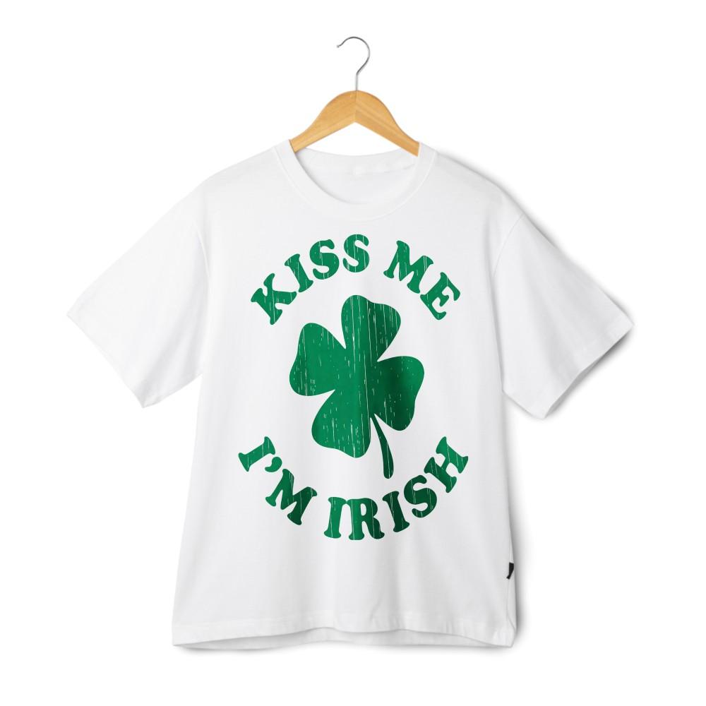 Unisex Tshirt St Patrick s Day Kiss Me I m Irish Shamrock Lucky Black White L