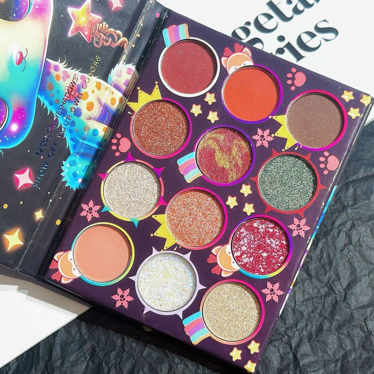 

12-цветная палитра теней для век, легко наносимая и удобная, перламутровый матовый макияж теней для век для новичков