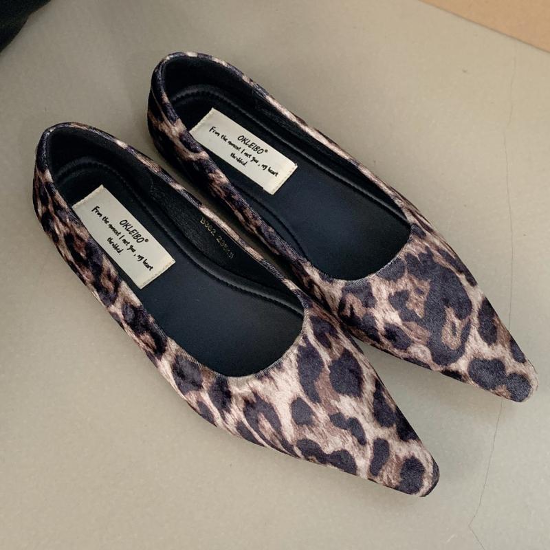 

Комфортные Леопардовые Мягкие Женские Балетки Элегантные Атласные Дизайнерские Туфли Модные С Острым Носком Вечерние На Низком Каблуке Туфли Балетки 35 леопардовый