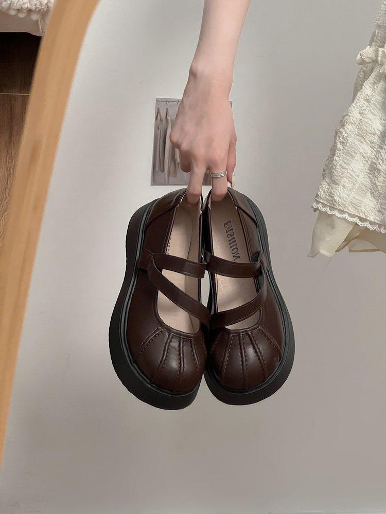 Brown French with Skirt Round Head Small Leather Shoes Women's 2024 New Summer Shallow Mouth Retro Thick Sole Mary Jane Single Shoes