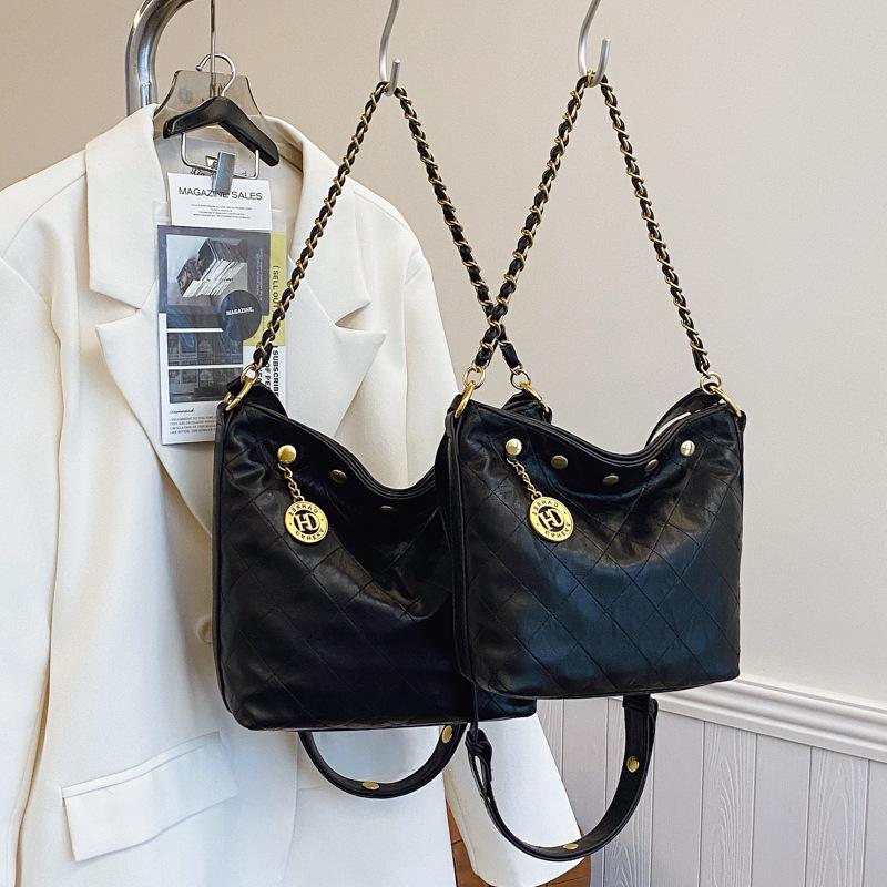 Bucket Bag Fashion Underarm Bag New Versatile Shoulder Bag Crossbody Bag Women's Bag