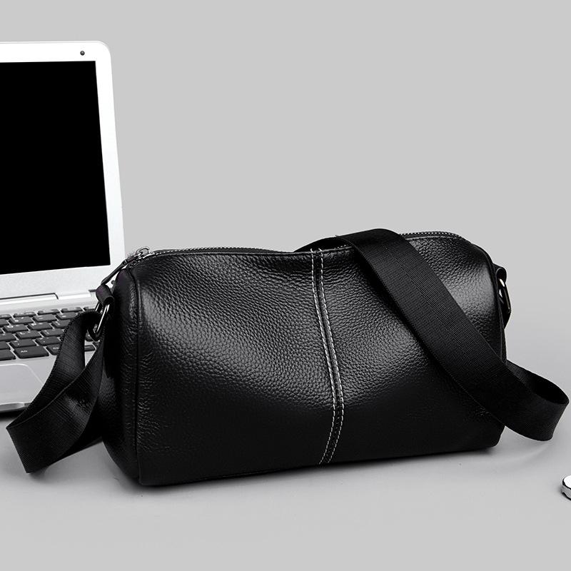 New Leather Men's Shoulder Bag Fashion Casual Men's Bag Waterproof Horizontal Crossbody Bag Men's Premium Sense Bag