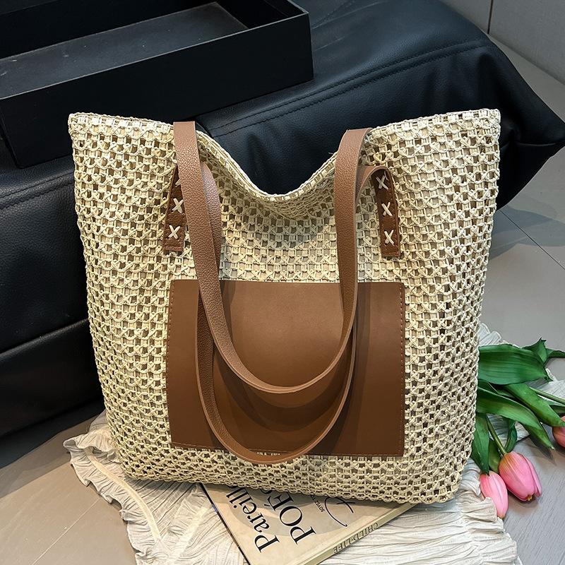 

Commuter large-capacity straw bag women s 2025 new seaside vacation beach bag fashion woven shoulder tote bag білий