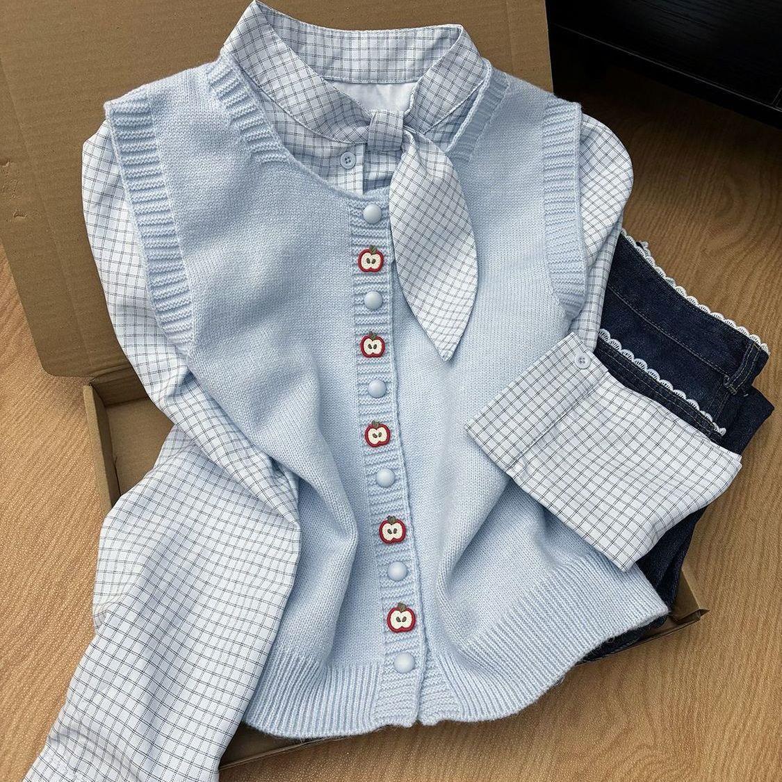 Early Spring 2026 Korean-Style College Pattern Shirt & Knit Vest Set S