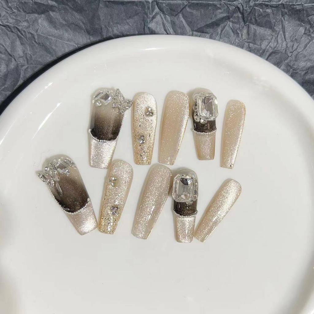 Wearing Armor Pure Handmade Manicure Finished Fake Nail Patches High-end Gentle Light-chasing Cat Eye Butterfly Flashing Diamond