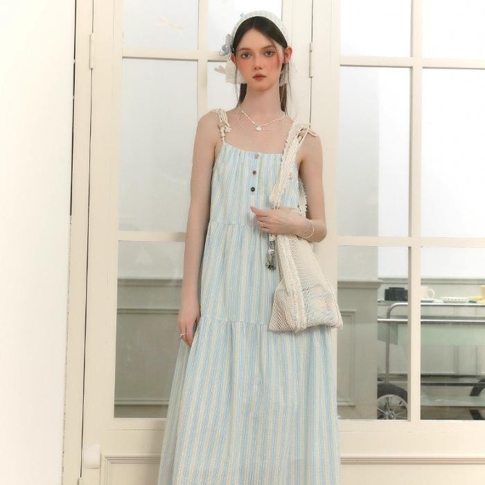 Summer new seaside vacation style suspender medium and long dress A-shaped pendulum dress women s French retro suspender dress S