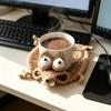 Sottobicchiere a forma di scoiattolo all'uncinetto, Sottobicchieri divertenti a forma di scoiattolo, Tappetini per tazze animali carini fatti a mano, Tappetino decorativo per tazze da bevande, Regalo per amanti degli animali