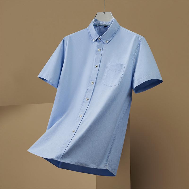 Plus Size Men's Solid Color Oxford Short-Sleeve Shirt - Summer Business Casual.