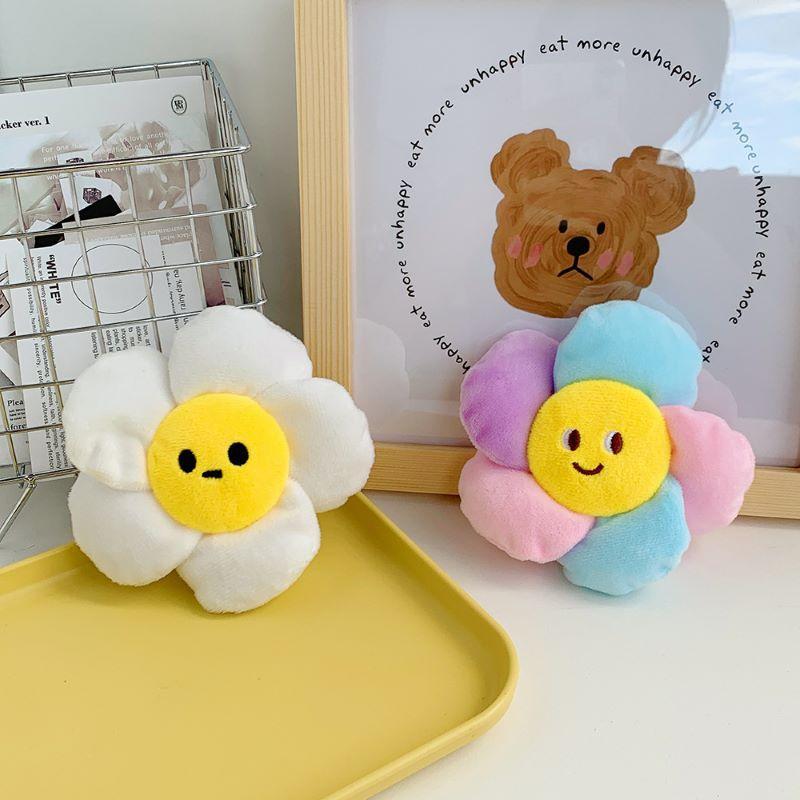 Cute Colorful Sun Flower Cartoon Doll Backpack Grabbing Machine Doll Clothes Pendant Keychain Plush Doll
