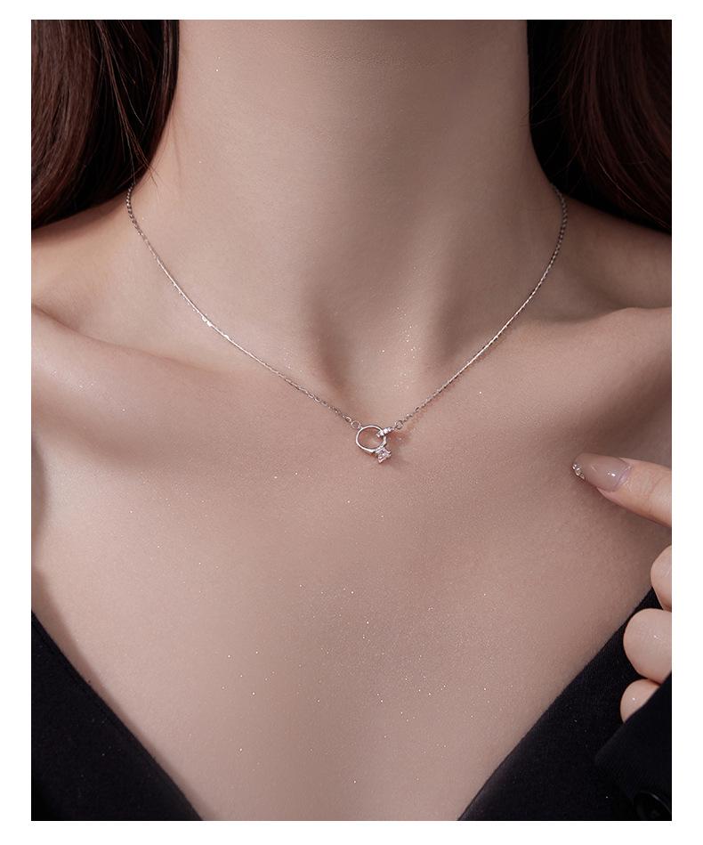 Banyan Tree S925 Silver Mobius Pendant Necklace - Light Luxury, Niche Ins Cold Style Clavicle Chain
