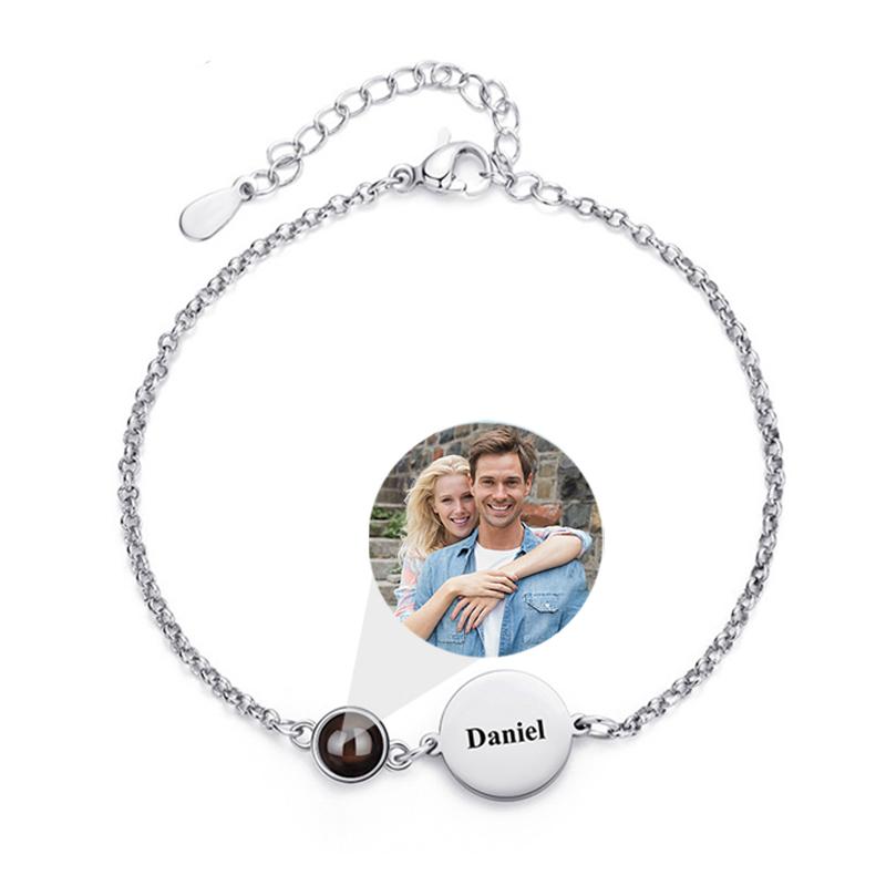 Custom Photo Projection Name Bracelets Personalized Picture Dog Cat Paw Charm Custom Name Text Pet Jewelry Gifts for Women