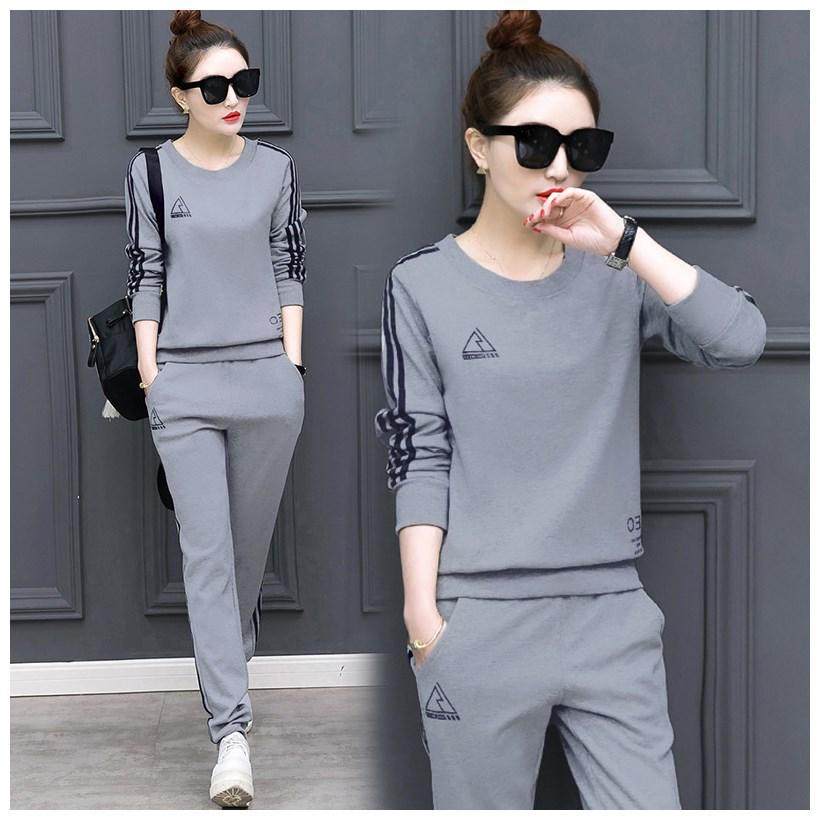 

2025 Весна/Осень Женский облегающий повседневный спортивный костюм из двух частей: Длинный рукав свитера и брюки L серый