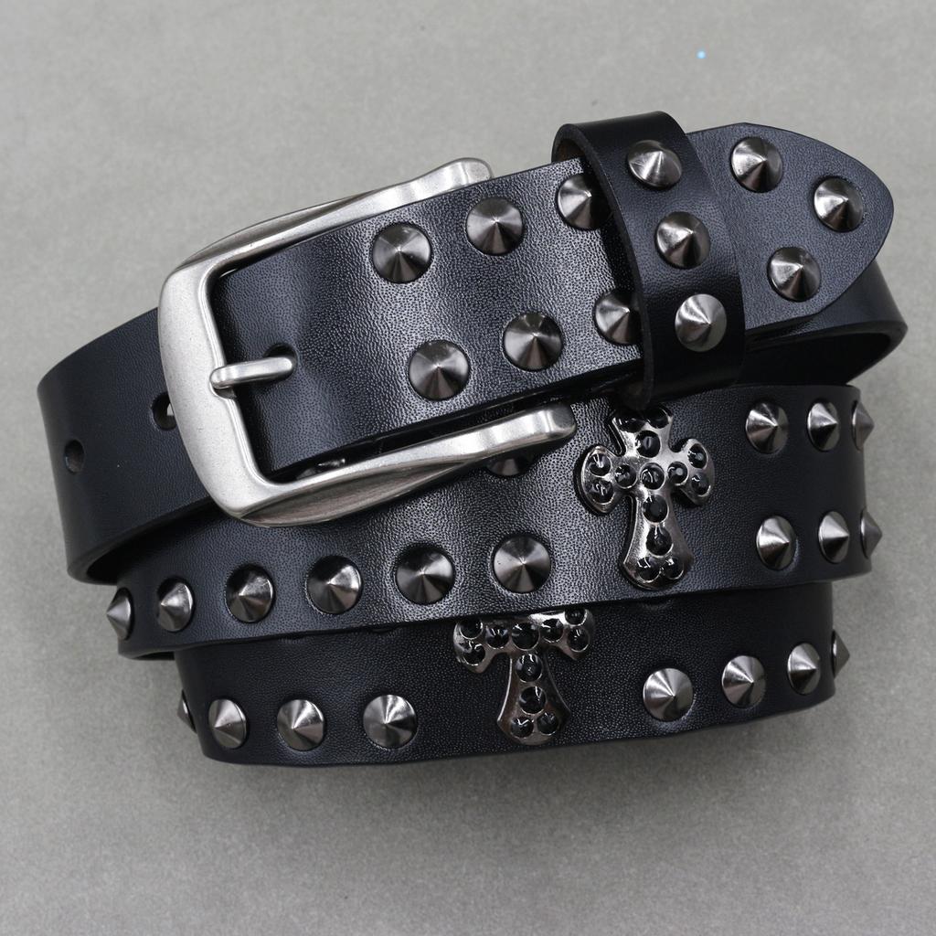 Neuer Rindsledergürtel Neutraler Cross Punk Ledernagel Kreuz Zubehör Performance-Gürtel für Herren und Damen
