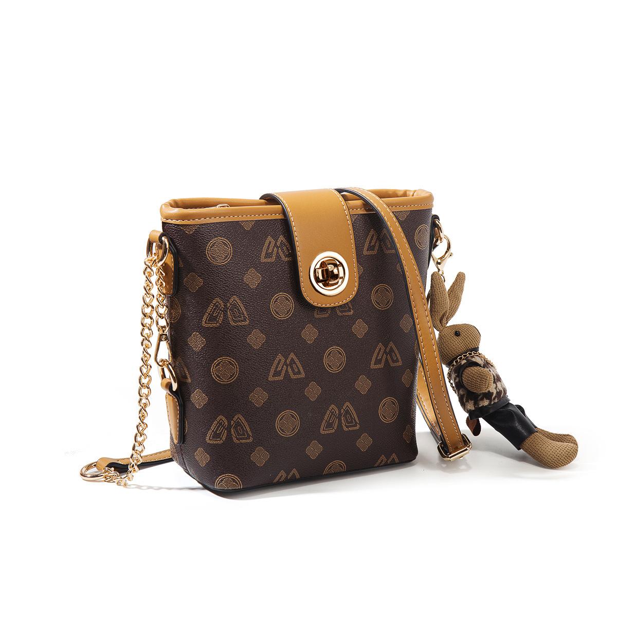 

Fashion Bucket Bag, Mother And Child Bag, Multi-Functional, Multi-Back Splicing Car, Horse Pattern Commuting, Large-Capacity Women S Bag, Handbag.