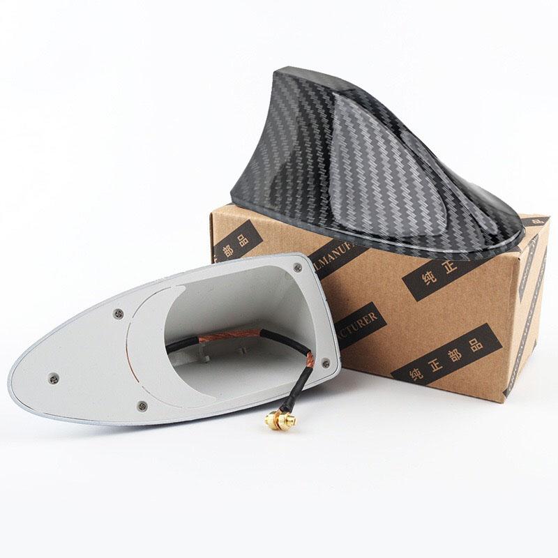 Wodoodporna uniwersalna antena samochodowa radiowa, antena dekoracyjna w kształcie płetwy rekina z podstawą z taśmą klejącą i funkcją radia FM/AM