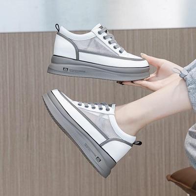 2021 İlkbahar/Yaz Kadın Trend Platform File Botlar: Boy Uzatan, Nefes Alabilen, Günlük Stil