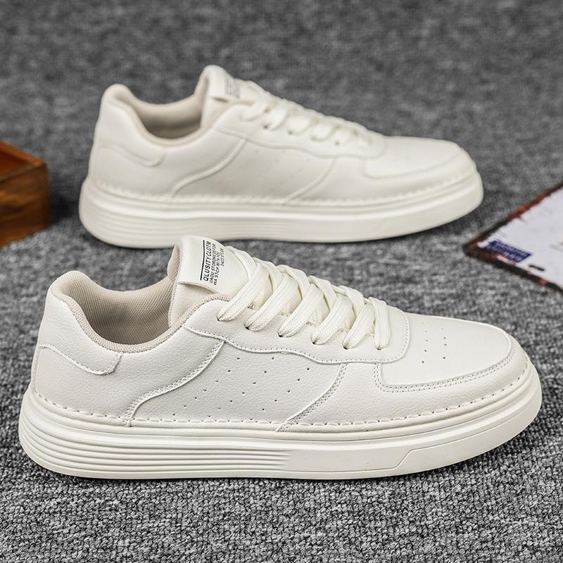 Korean Version of Trendy Sports Board Shoes Fashion Casual Men's Simple White Shoes Four Seasons Low-top Outer Wear Lace-up Student Shoes