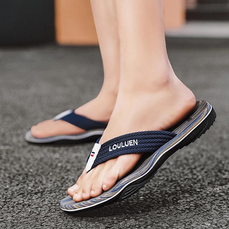 Fashion Summer Slippers Men Flip Flops Beach Sandals Non-slip Casual Flat Shoes 2024 Slippers Indoor House Shoes For Men Outdoor Slides
