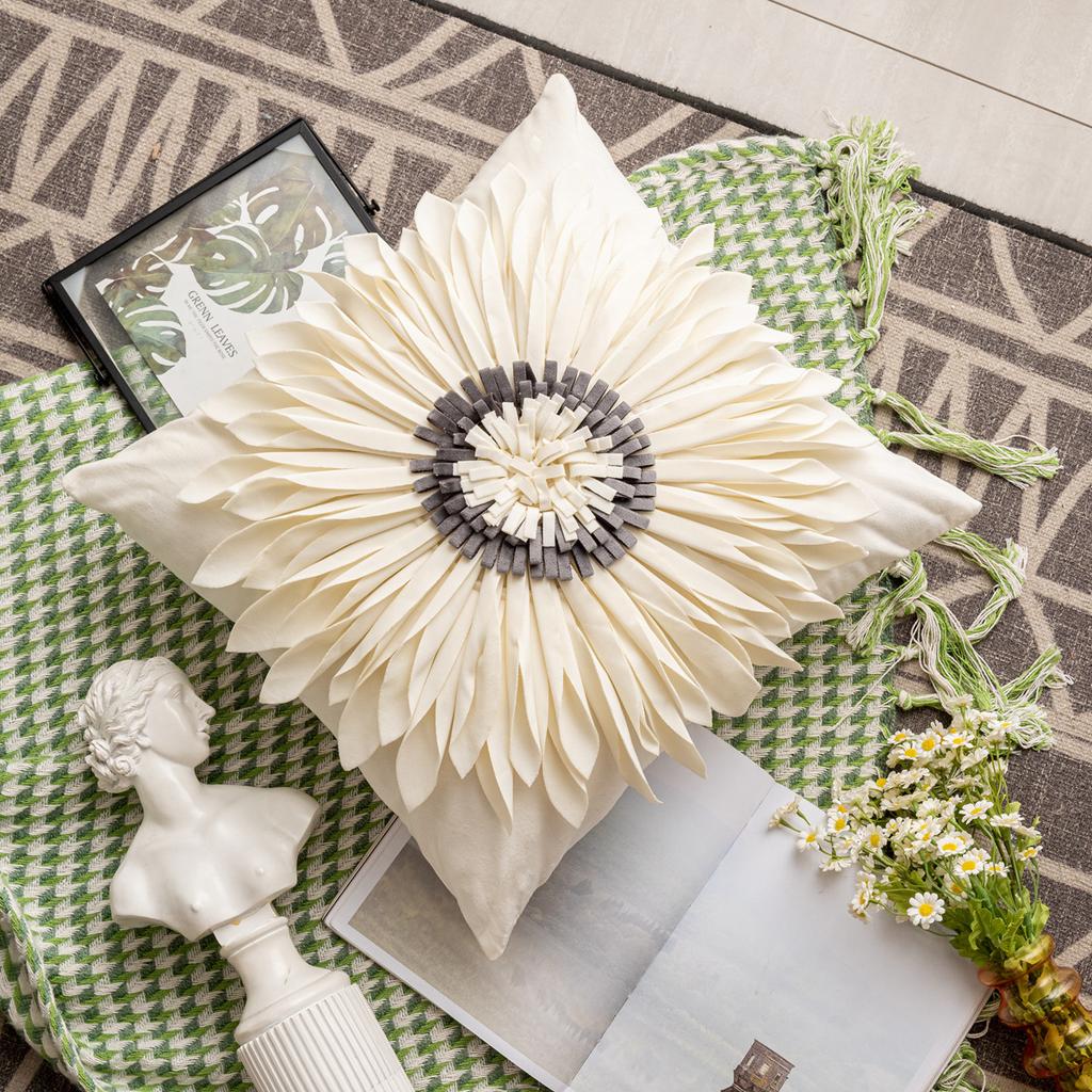 European and American Light Luxury Ins Style Hug Pillow with Daisy Flower Handmade Splicing Backrest Pillow New Backrest Cushion