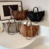 European and American retro light luxury portable bucket bag 2026 new fashion simple commuting large capacity shoulder armpit bag