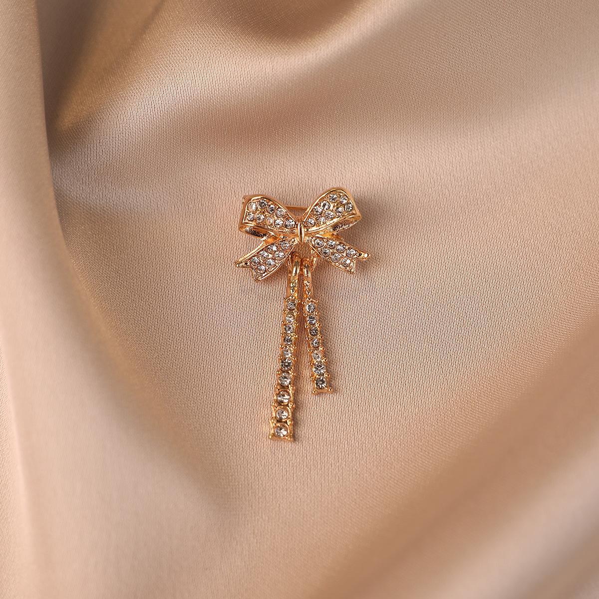 

Изысканная брошь-бант с бриллиантами, длинная кисточка, высококлассный корейский стиль, уникальная и неброская брошь