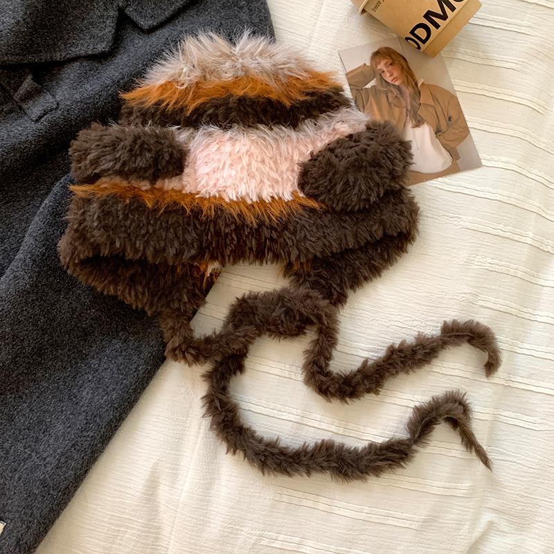 Cute plush Lei Feng hat women's season new thickened warm face small hat ear protection hat knitted hat