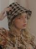 Poejidam [In My Dreams] Tweed Bucket Hat_Black And Brown