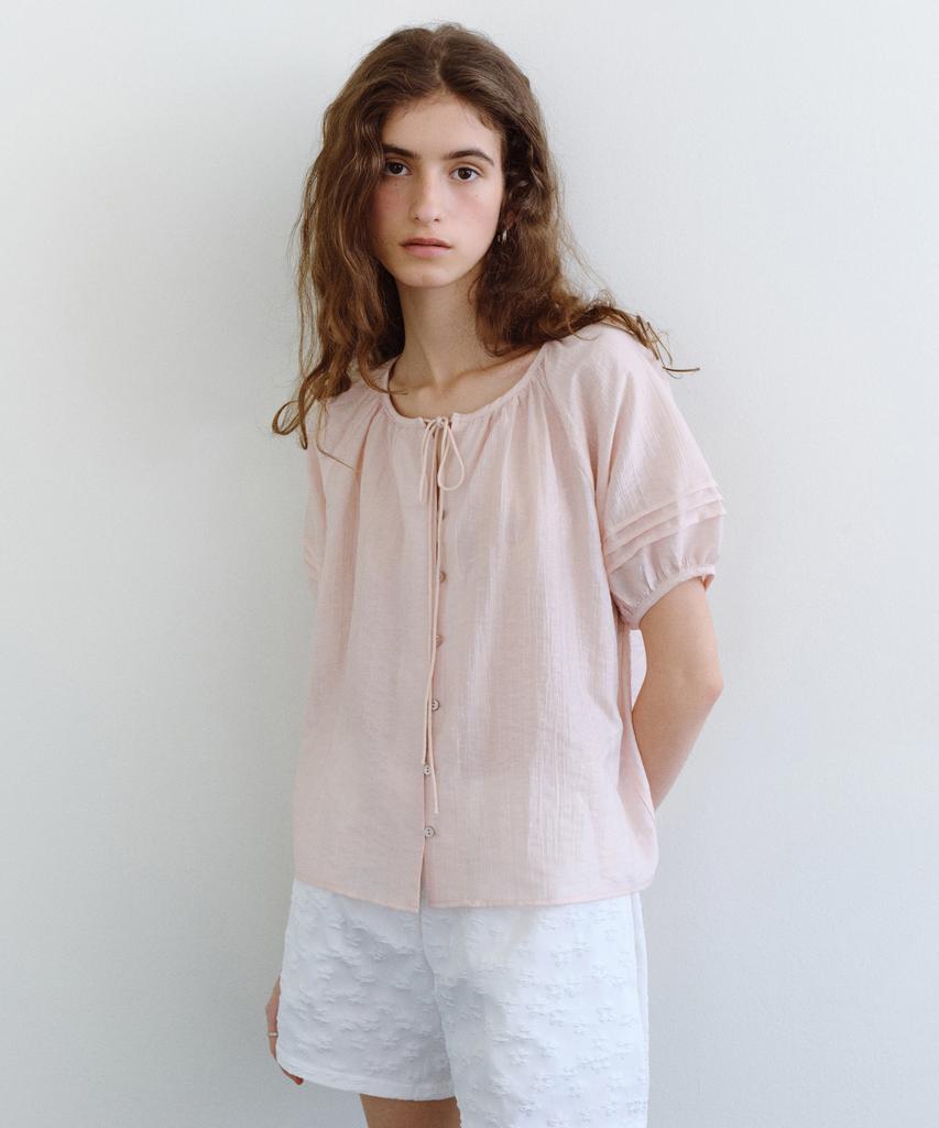 Yulago Elena Puff Half Sleeve Blouse