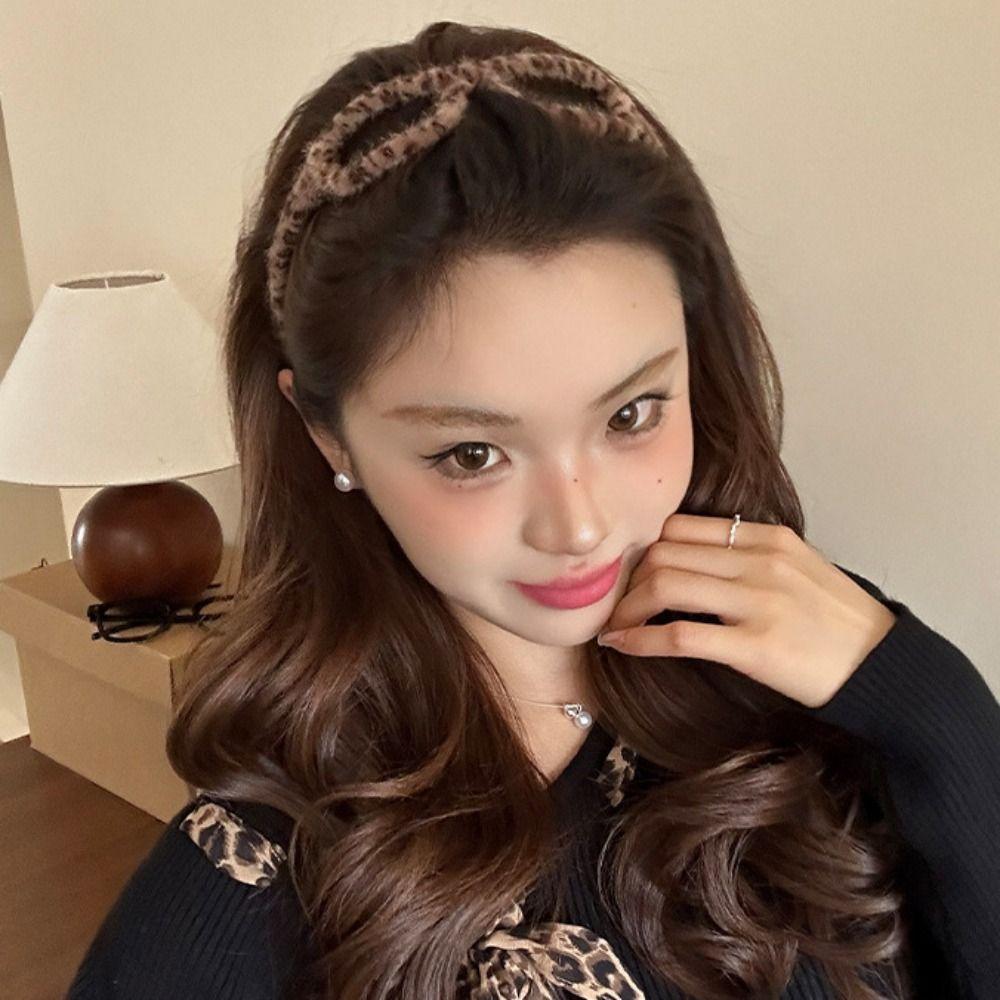 

Non-slip Fluffy Hair Hoop Glasses Shape Retro Hairbands Headpiece Face Washing Hair Hoop Autumn Style2