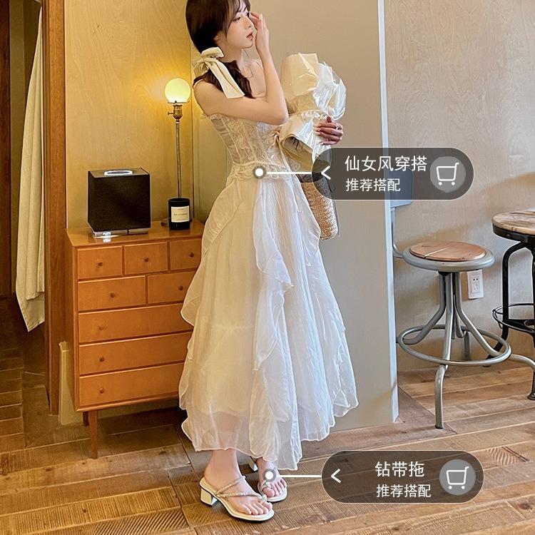 Fairy wind thick heel set toe pearl cool slippers women wear 2025 new rhinestone vacation toe sandals with skirt