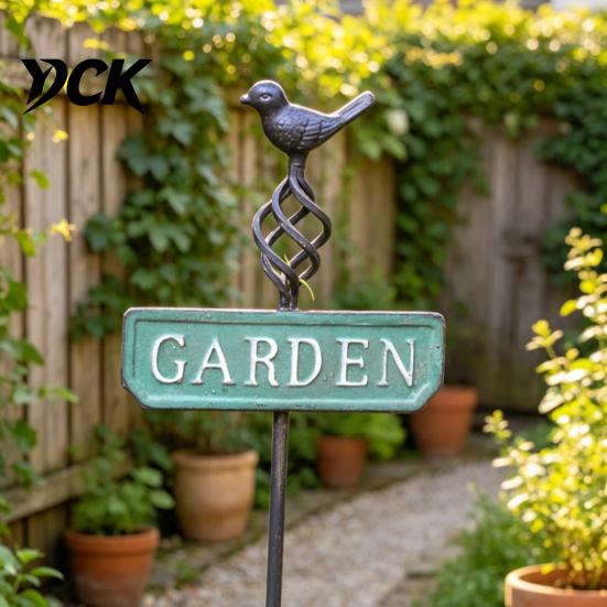 Retro Decorative Yard Stakes Bird Garden Stake, Metal Sign Rustic for Decoration with Stake Flower Bed, Lawn Weather Resistant Support