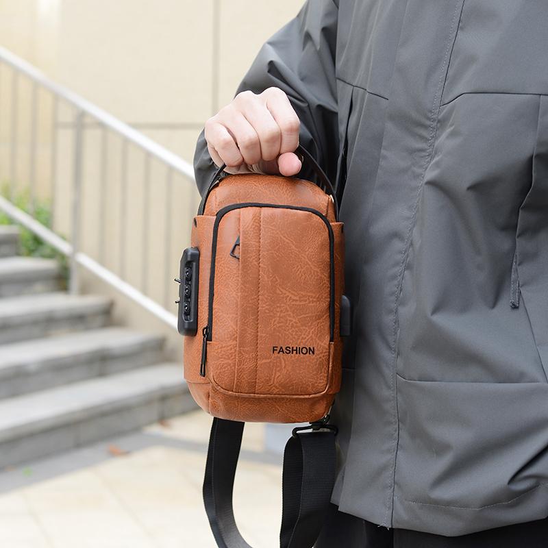 

Men s Chest Bag Oxford Shoulder Crossbody Bag Waterproof USB Combination Lock Riding Bag світло-коричневого кольору