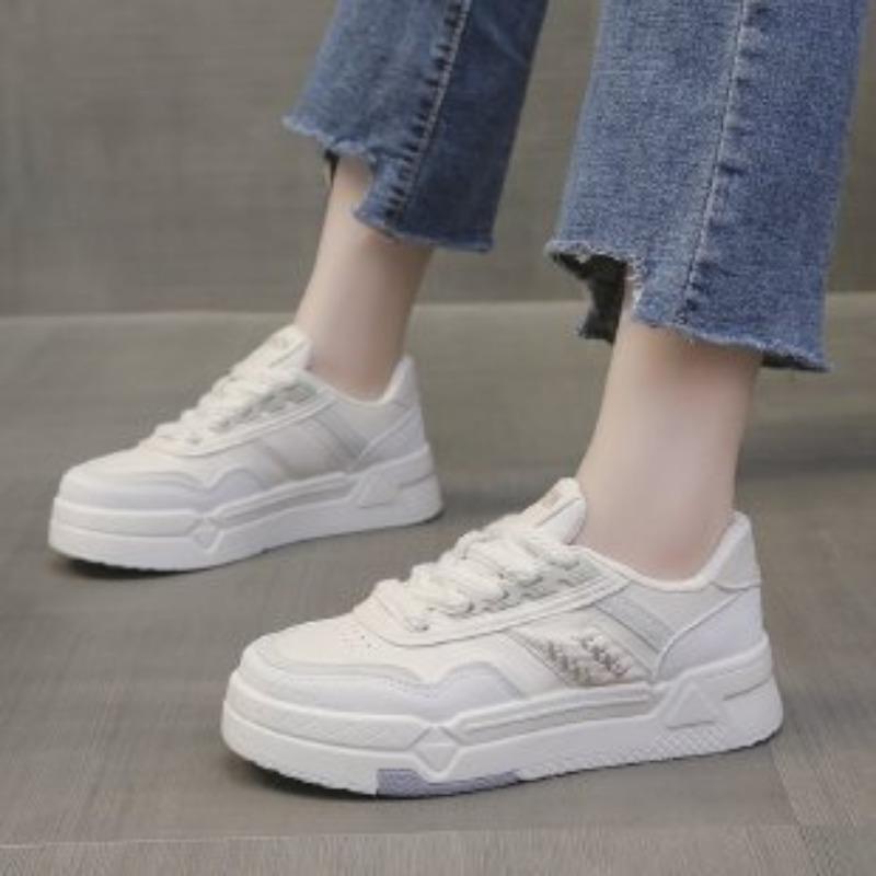 

Маленькие белые туфли женские летние новые трендовые версия молоко Хуху универсальные повседневные спортивные маленькие белые туфли низкие пшеничные уши кеды 40