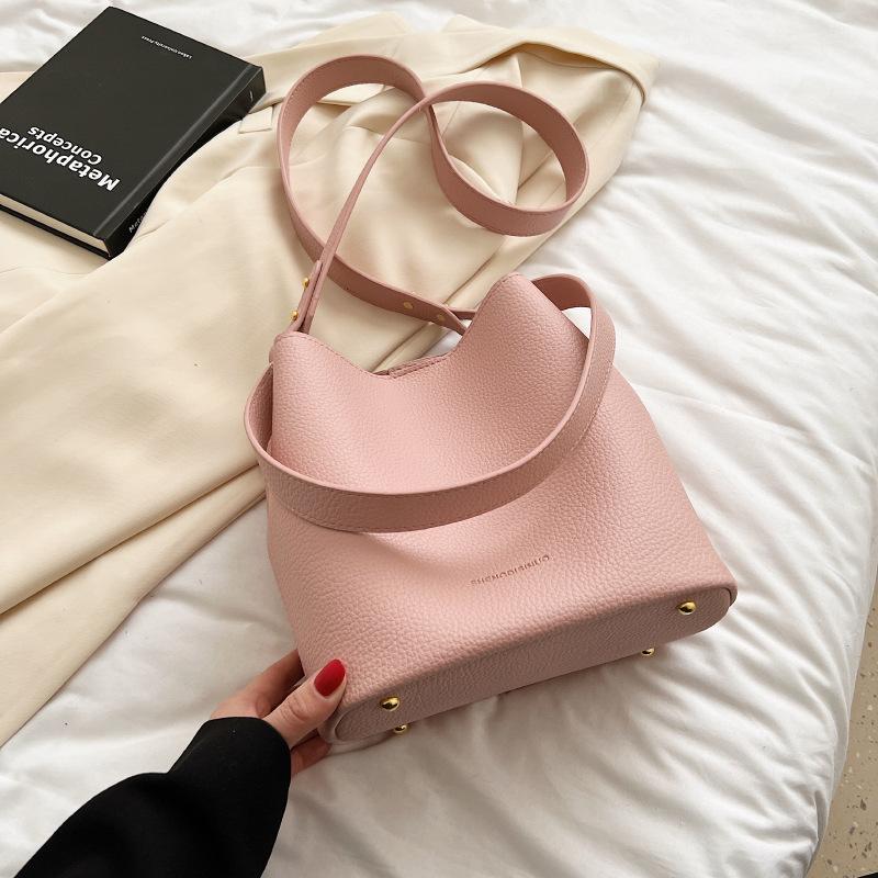 

Premium sense child and mother bag bucket bag new niche fashion shoulder messenger bag large capacity versatile underarm bag