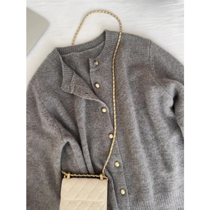 Autumn and winter new round neck gray knitted cardigan sweater women's raccoon fleece jacket top soft waxy skin-friendly