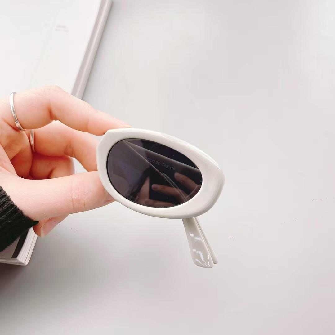 

Oval Shape Cool Sunglasses Foldable Uv400 Protection Summer Women Sun Glasses Travelling Hiking Fashion Sunglass