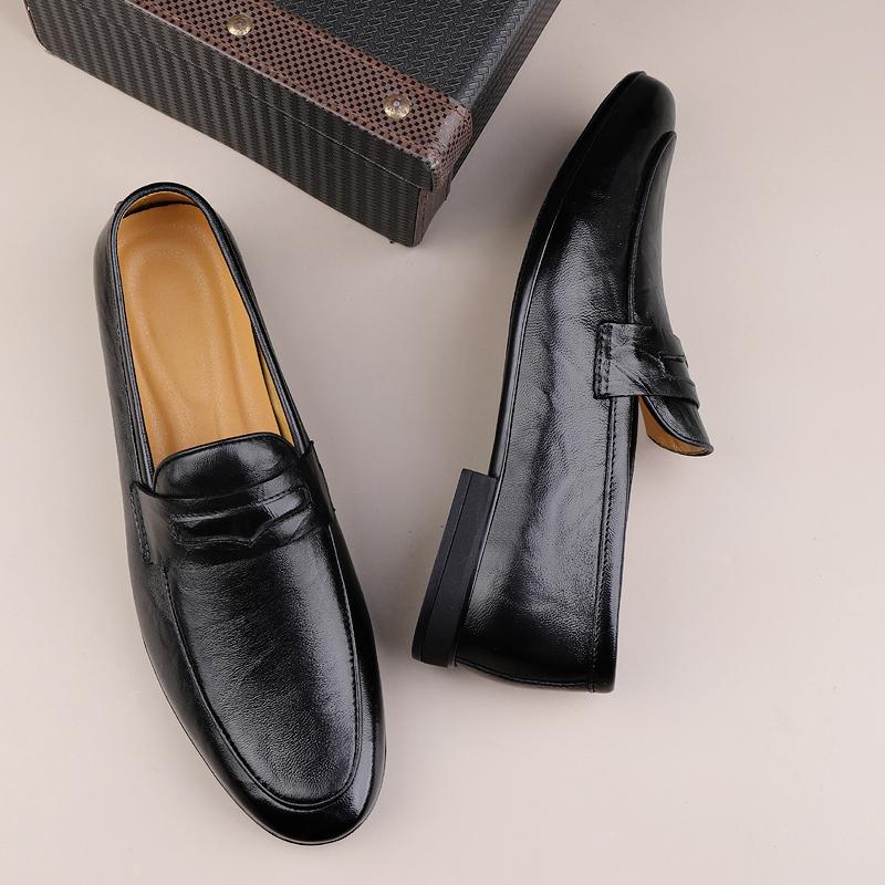 Fashion Italian Men Handmade Casual Leather Loafer Flat Designer Genuine Leather Shoes Luxury Comfy Antiskid Soft Bottom Business Shoes