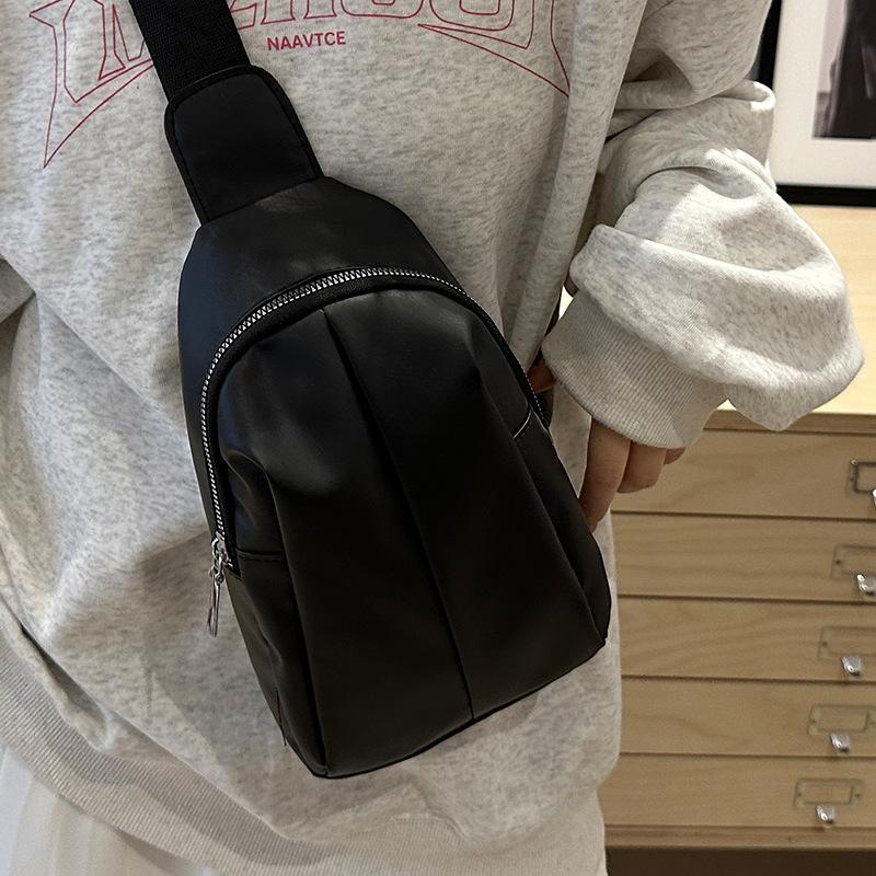 Casual Breast Bag Women'S Retro Outdoor Travel Bag Wide Shoulder Strap Messenger Bag Women'S Breast Bag Fanny Pack