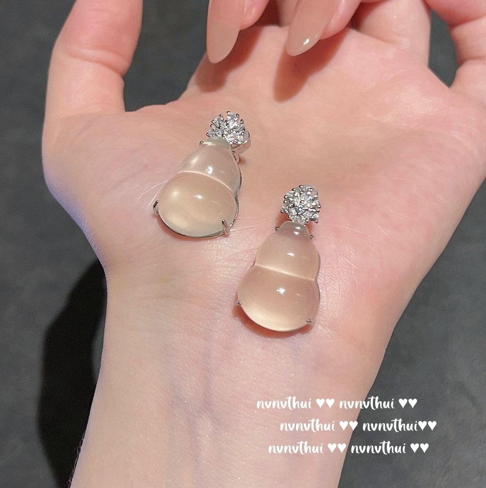 Lychee Frozen White Chalcedony Gourd Spinel Gemstone Necklace, Water Spirit, Concubine Smile Chalcedony Fulu Zircon Earrings