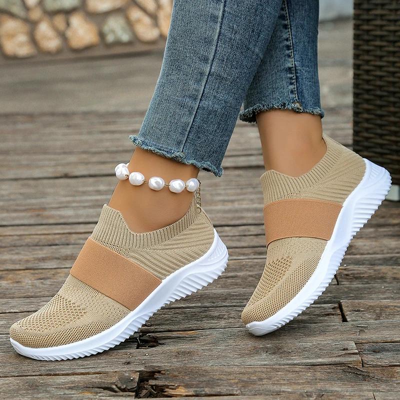 Spring Summer Casual Knitting Sneakers Women Slip On Breathable Mesh Flats Woman Comfortable Non Slip Thick Sole Running Shoes