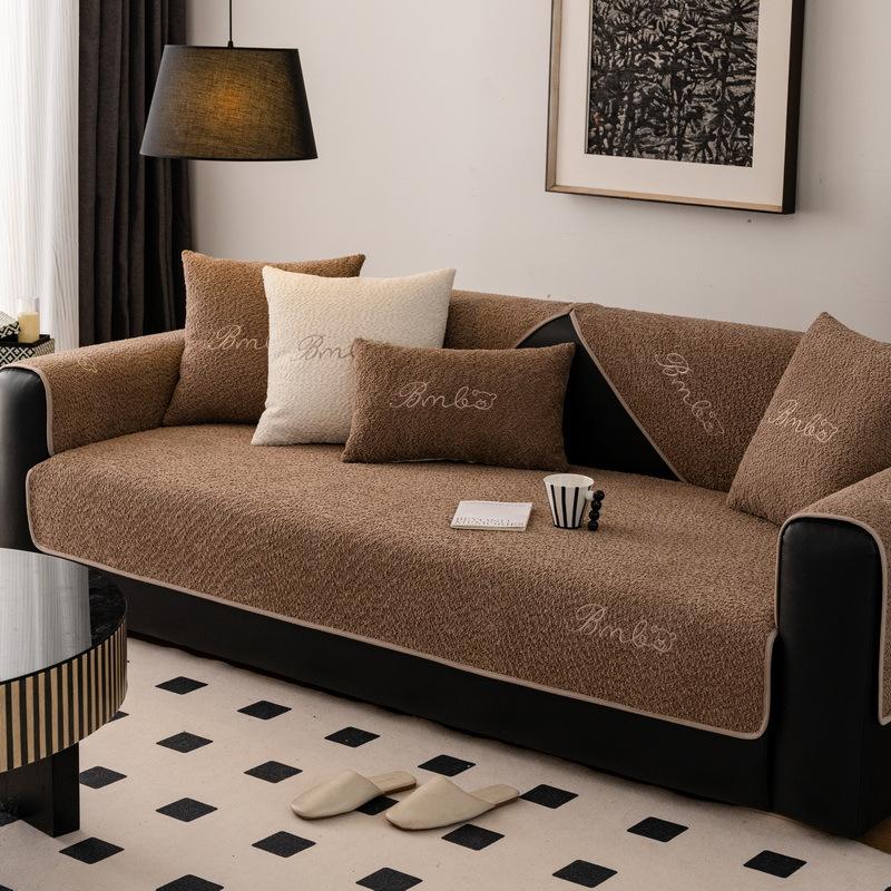 

New Winter Thickened Plush Sofa Cushion Universal Non-Slip Leather Sofa Cover Cover Cloth Seat Cushion Waterproof 70*70cm
