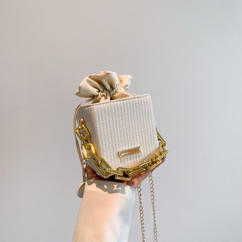 Mini fashion chain handbag summer new shoulder messenger bag strap small square bag tide