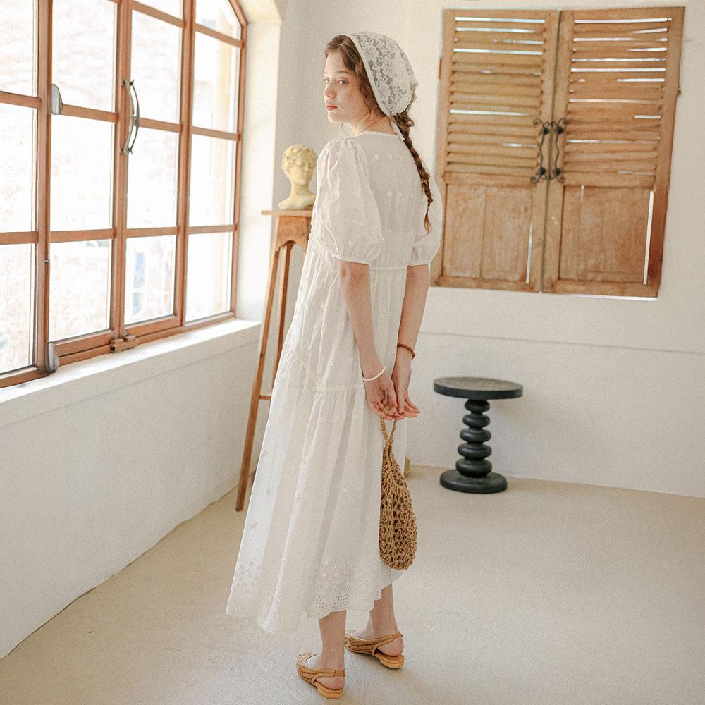 Peulaudeumali Pm_Embroidered Cotton Flare Dress_White