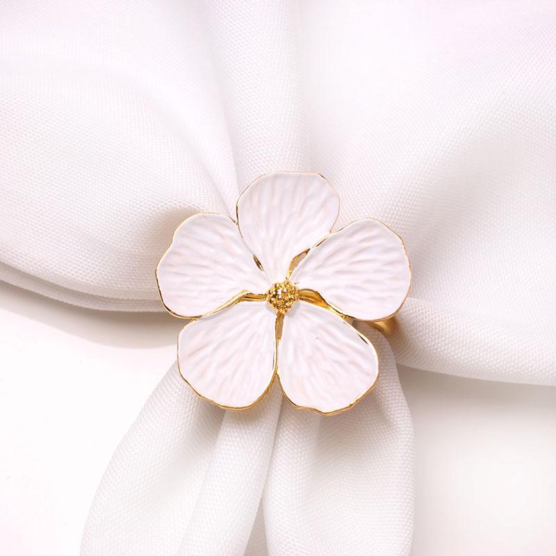 Wedding Simple Plum Napkin Napkin 5 Petals Lucky Flower Napkin Ring Napkin Rings
