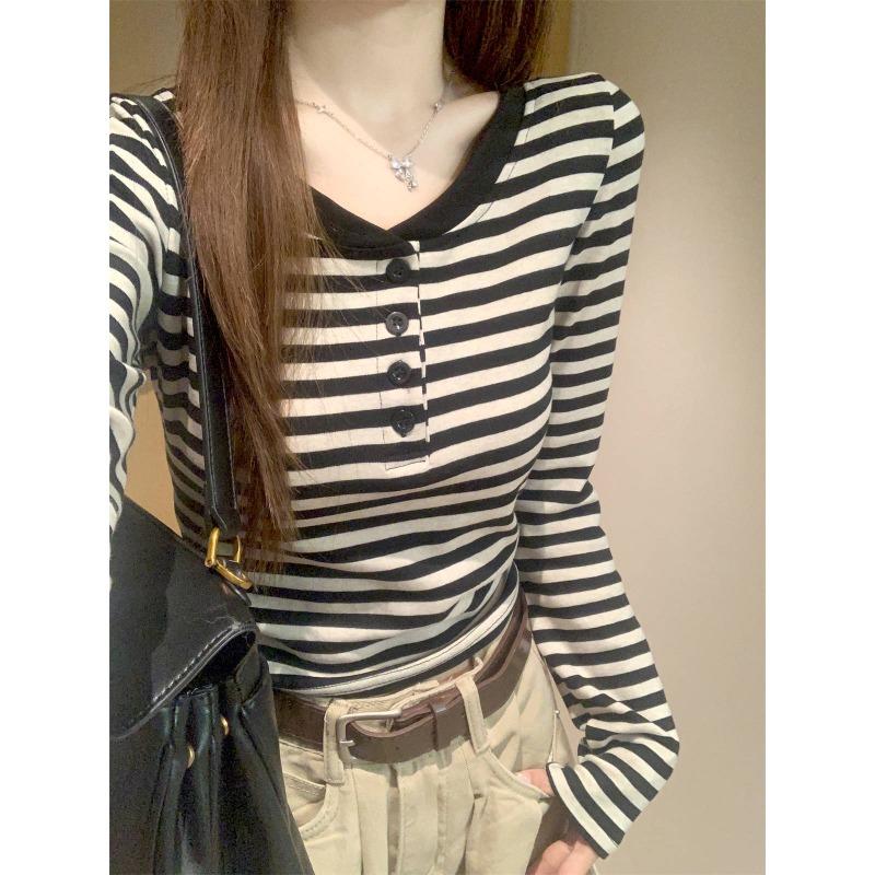 Contrasting striped semi-open neck button front shoulder long-sleeved T-shirt women's spring new slim-fit Spice Girl top base