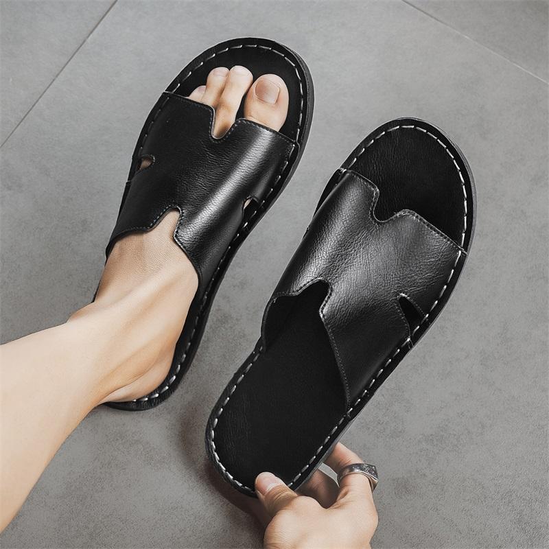 2025 New Designer Men Genuine Leather Slipper Summer Slides Simple Sandals Comfortable Cool Beach Shoes